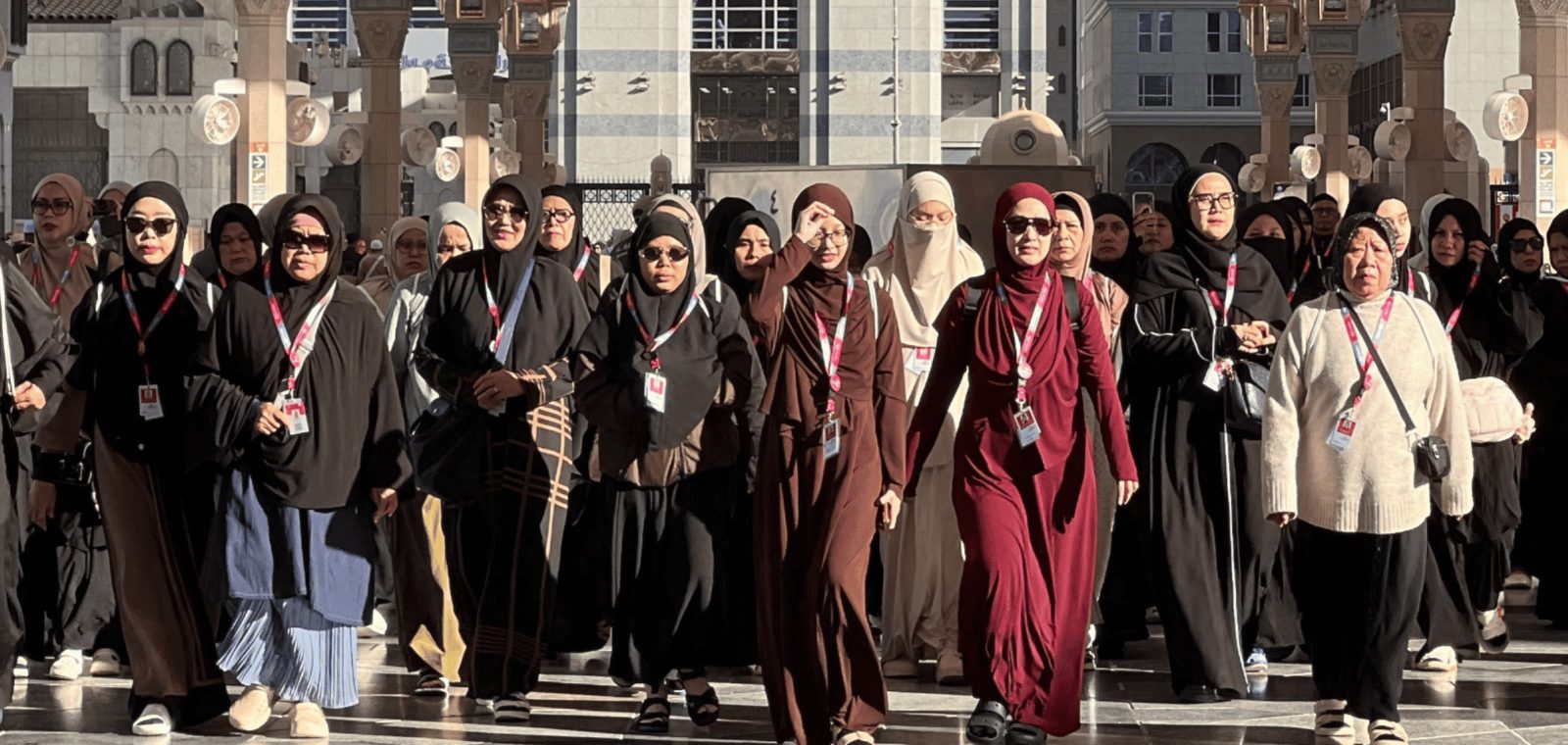 Rombongan jamaah Khalifah Tour