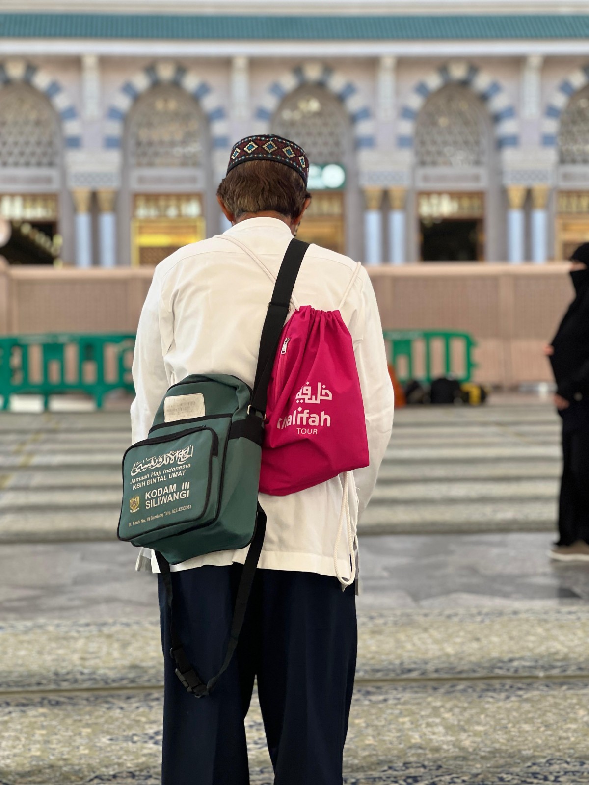 Umrah untuk Lansia: Panduan Lengkap agar Ibadah Tetap Nyaman dan Aman