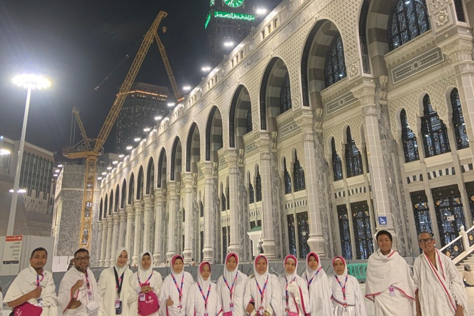 9D7N 7 November 2026 Umrah Standar — foto 1