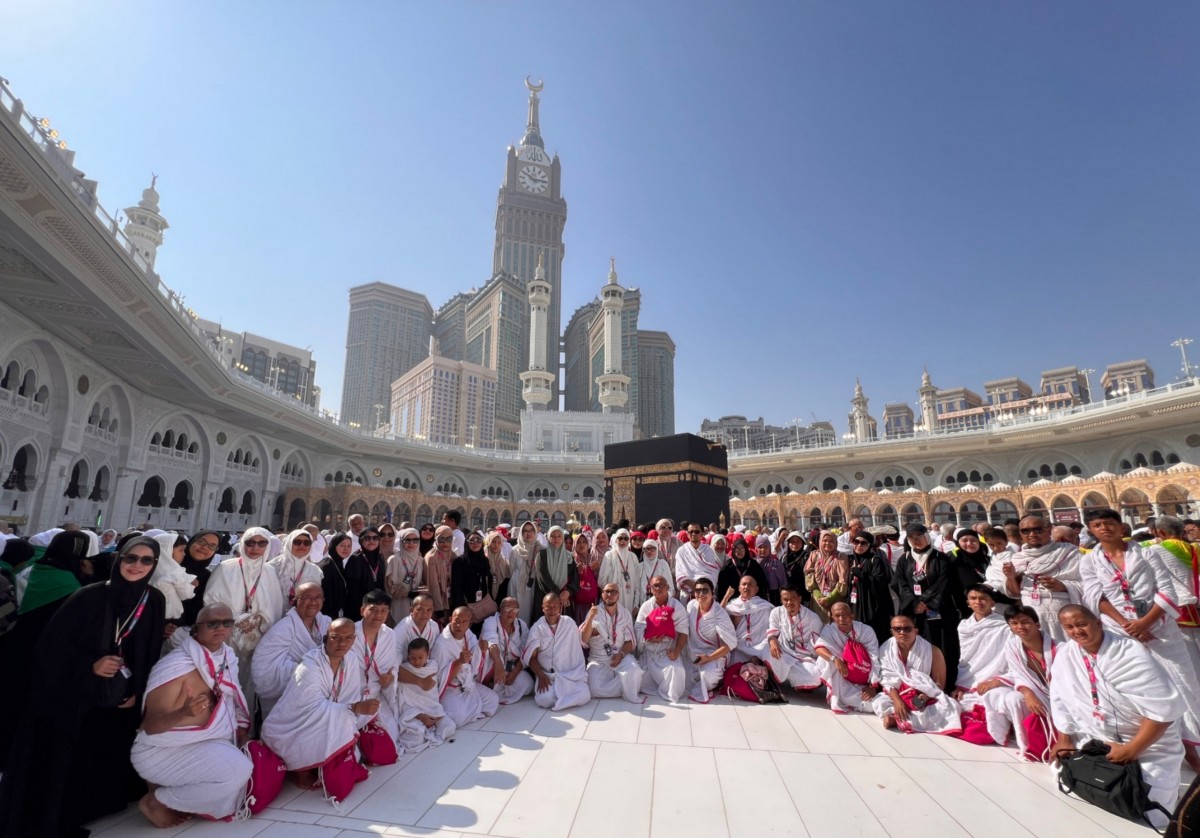 Khalifah Tour Angkat Makna Bersyukur Lewat Umrah Tasyakur